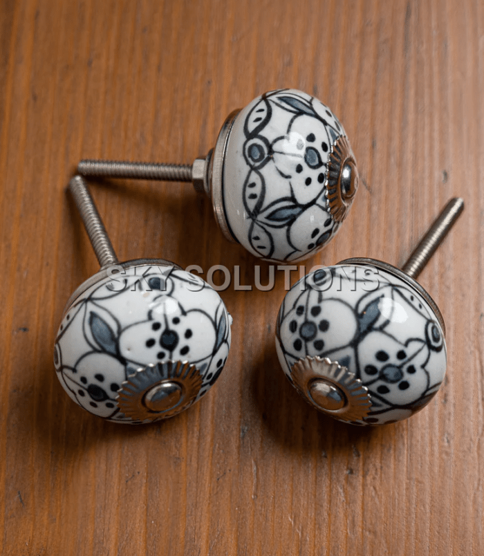 Blue Pottery Round Floral Door Knob set of 3 Blue Pottery Round Floral Door Knob set of 3
